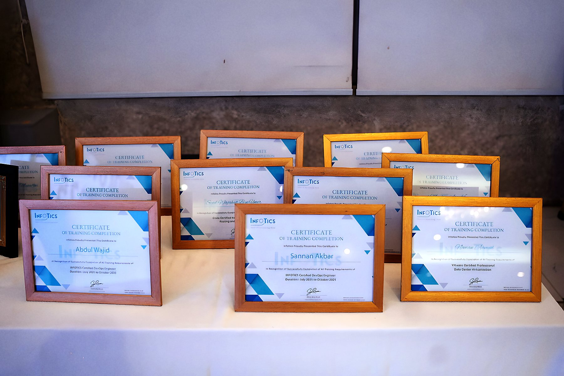 IT Evolution Summit 2025: Certificates handed over